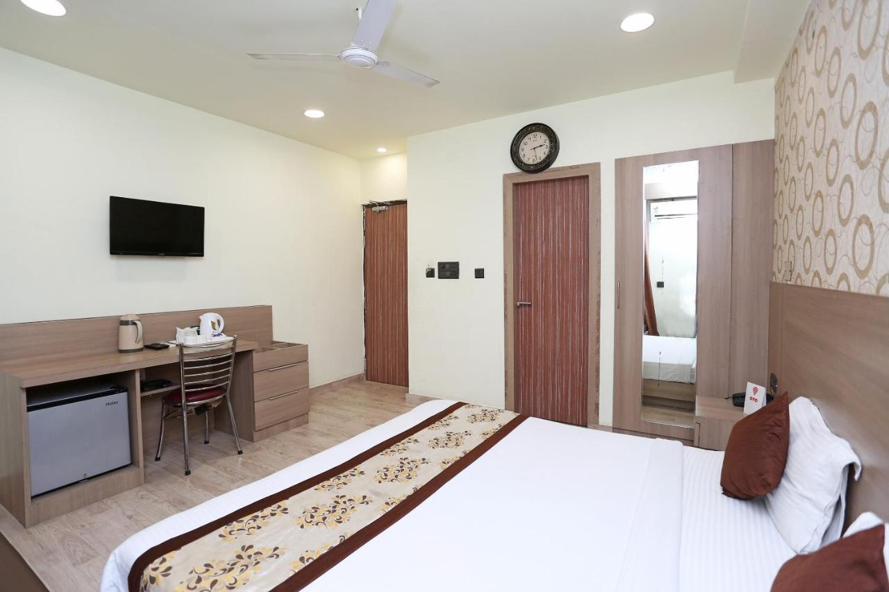 Capital O 5663 Gs Inn Chinhat Екстер'єр фото